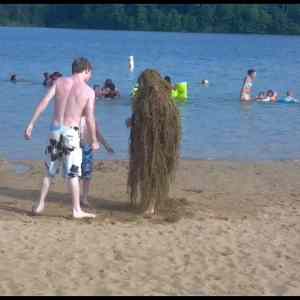 Obrázek '- Cousin Itt -      25.06.2013'