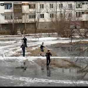 Obrázek '- Meanwhile in Ukraine -      20.04.2013'