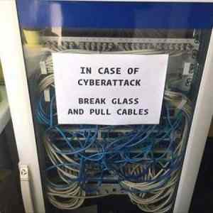 Obrázek '-cyberattack-'