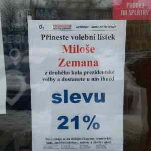 Obrázek '320913 566431663385390 1326183224 n'