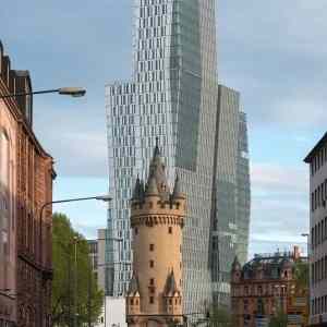 Obrázek 'Awesome-old-tower'