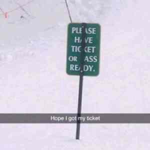 Obrázek 'Better-have-your-ticket'