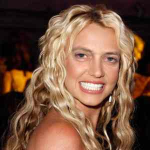 Obrázek 'Celebrities With Steve Buscemis Eyes - BSpears'