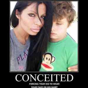 Obrázek 'Conceited mother'