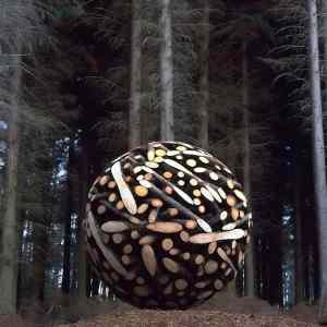 Obrázek 'Cool-wood-sphere'