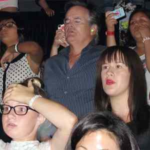 Obrázek 'Dads&nbsp;at&nbsp;One&nbsp;Direction&nbsp;Concerts'