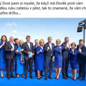 Obrázek 'Dostanete pres drzku. Vsichni jak tu jste dostanete pres drzku. jpg'