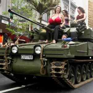 Obrázek 'Dudy&nbsp;na&nbsp;tanku'