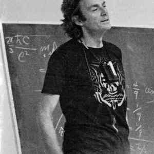 Obrázek 'Feynman 1975'