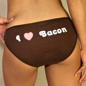 Obrázek 'Girls Gone Slogan - i love bacon'