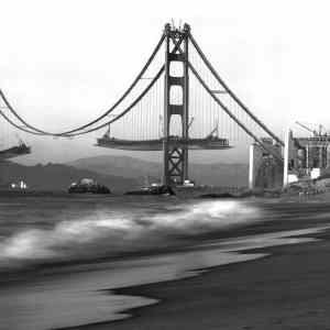 Obrázek 'Golden Gate Bridge is under construction 1936'