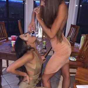 Obrázek 'Good&nbsp;Start&nbsp;To&nbsp;A&nbsp;Night'