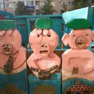 Obrázek 'Grim Russian Playgrounds'