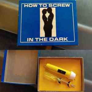Obrázek 'How To Screw In The DARK'