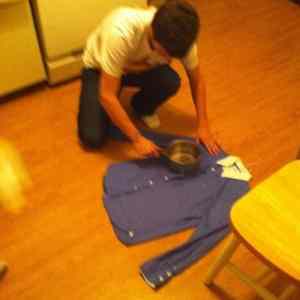 Obrázek 'How To iron Like A Boss When You Dont Have An Iron'
