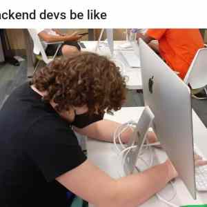 Obrázek 'How backend devs look like'