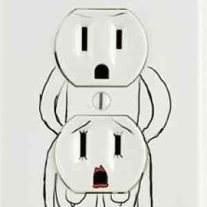 Obrázek 'I will never look at a power outlet the same again 25-12-2011'