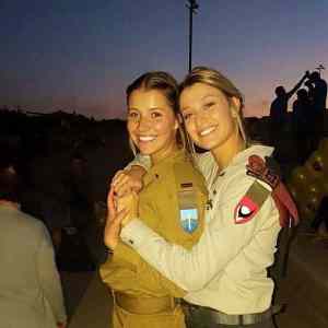 Obrázek 'IsraelFemaleSoldier&nbsp;&nbsp;'