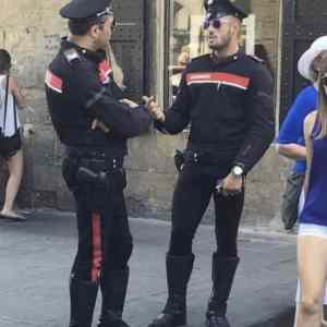 Obrázek 'Italian cops'