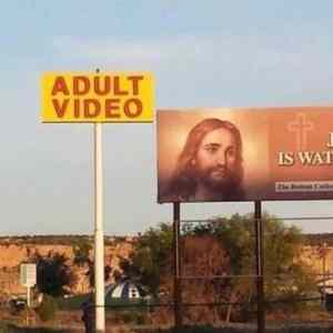 Obrázek 'Jesus-is-always-watching'