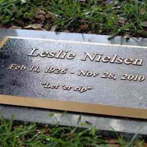 Obrázek 'Leslie Nielsen'