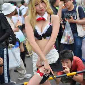 Obrázek 'Let&nbsp;Me&nbsp;Get&nbsp;A&nbsp;CIoser&nbsp;Look'