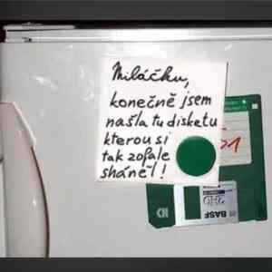 Obrázek 'MRGA1143-disketa'