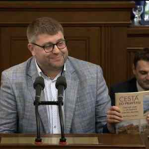 Obrázek 'Micinkova&nbsp;cesta&nbsp;do&nbsp;praveku'