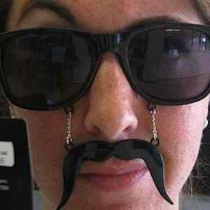 Obrázek 'Mustache sunglasses'