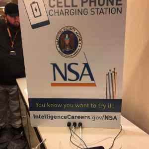 Obrázek 'Nabijec z NSA'