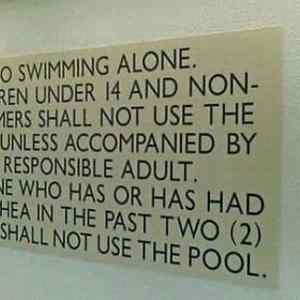 Obrázek 'No Diarrhea In The Pool'