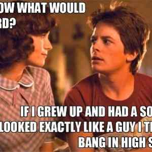 Obrázek 'Now thats a plot hole - 21-06-2012'
