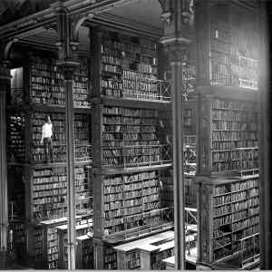 Obrázek 'Old-Cincinnati-Library 1874-1955'