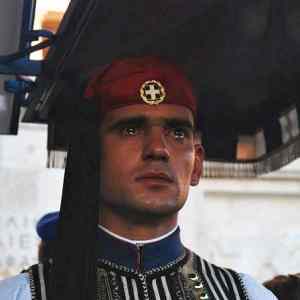 Obrázek 'Picture of the day - This is a guard of the Greek parliament'