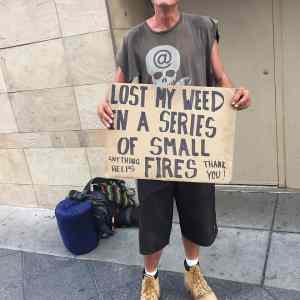 Obrázek 'Poor&nbsp;Guy&nbsp;In&nbsp;Need&nbsp;of&nbsp;Help'