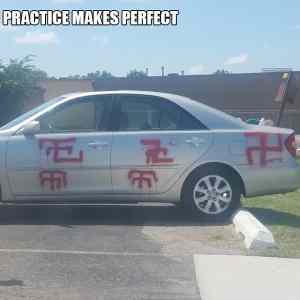 Obrázek 'PracticeMakesPerfect'