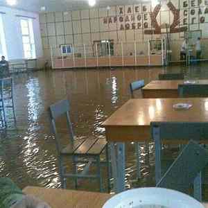 Obrázek 'Rusko-To vodtece'