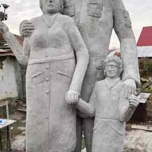 Obrázek 'Rusky&nbsp;pomnik&nbsp;orkovi&nbsp;z&nbsp;&nbsp;SVO'