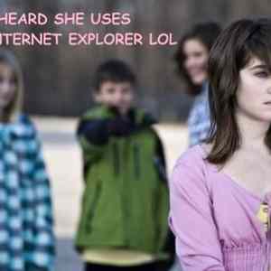 Obrázek 'She uses Internet explorer 18-12-2011'