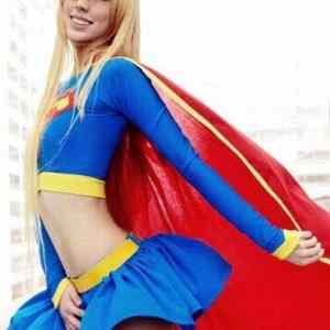 Obrázek 'Supergirl today'