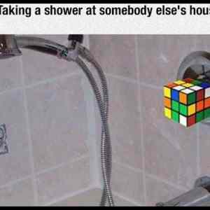Obrázek 'Taking A Shower At Someone Elses House'