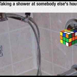 Obrázek 'Taking A Shower At Someone Elses House'