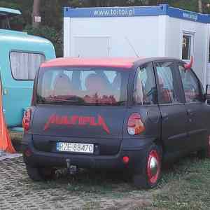 Obrázek 'Tohle je snad jeste odpornejsi multipla'