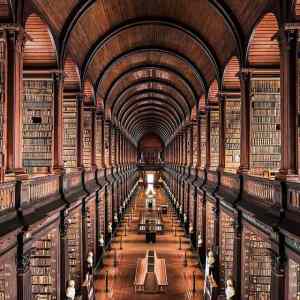 Obrázek 'Trinity-College-Library-Dublin'