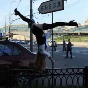 Obrázek 'Turn&nbsp;Here'