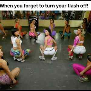Obrázek 'Turn The Flash OFF'