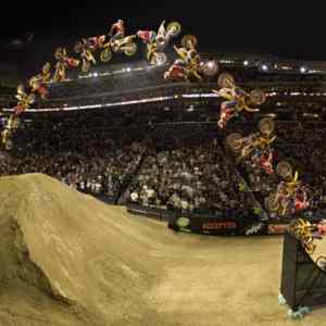 Obrázek 'Uhodni sport Travis Pastrana'