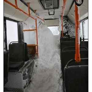 Obrázek 'Very Cold Public Transport3'