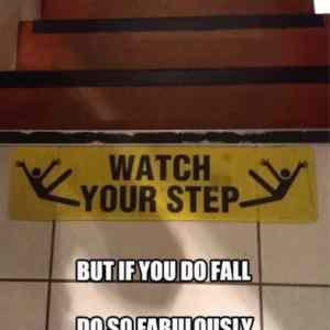 Obrázek 'Watch Your Step'