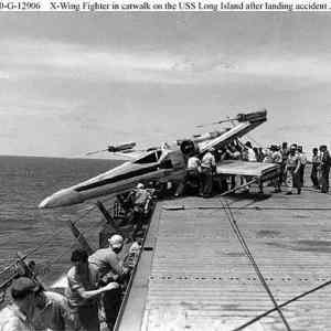 Obrázek 'X-Wing-July-1942'